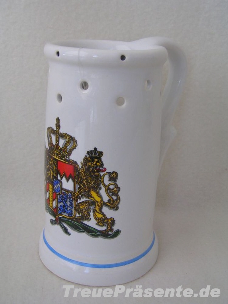 Bayerischer Lochbecherkrug